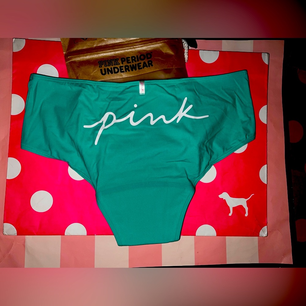 NEW VS PINK SIZE MEDIUM HIPSTER PERIOD PANTY.